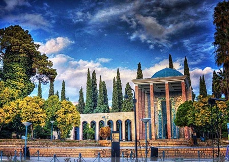 اماکن مذهبی شیراز, جاذبه های زیارتی شیراز, مهمترین مرکز زیارتی شیراز